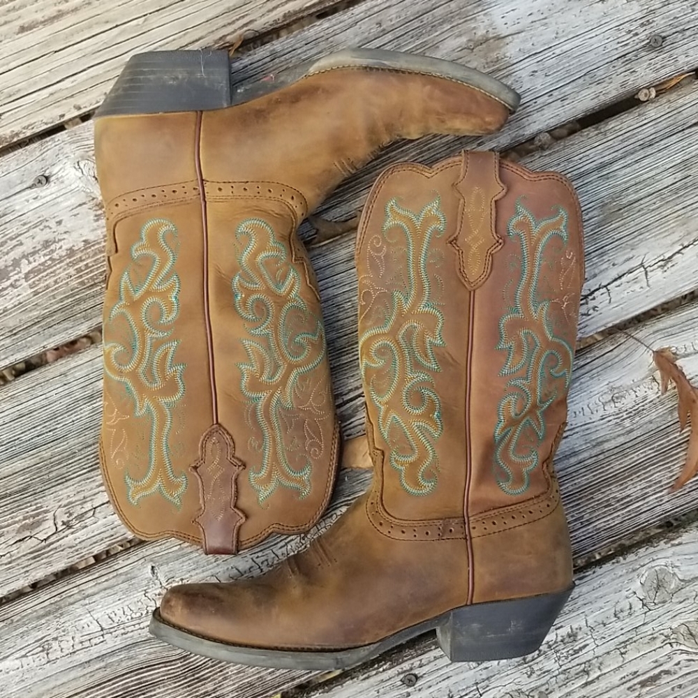 Justin Boots 8.5 c leather square toe teal accent
